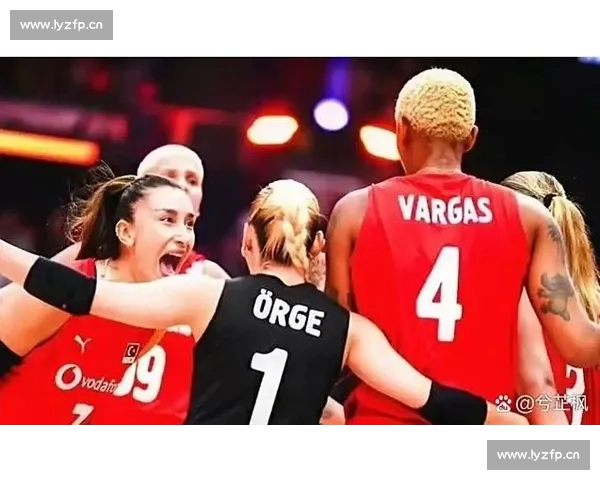 鏖战终场定胜负主队逆转夺冠刷新赛季最佳战绩创造历史新高点之夜 - 副本 (2) - 副本